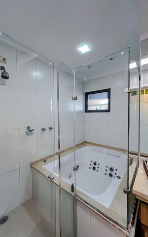 Apartamento à venda com 186m², 3 quartos e 2 vagasBanheiro da Suíte 3