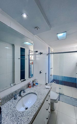 Apartamento à venda com 186m², 3 quartos e 2 vagasBanheiro da Suíte 2