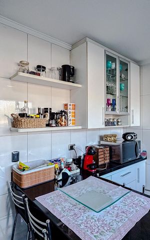 Apartamento à venda com 186m², 3 quartos e 2 vagasCozinha