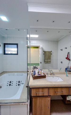 Apartamento à venda com 186m², 3 quartos e 2 vagasBanheiro da Suíte 3