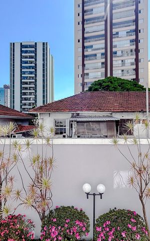 Apartamento à venda com 186m², 3 quartos e 2 vagasVista da Suíte 2