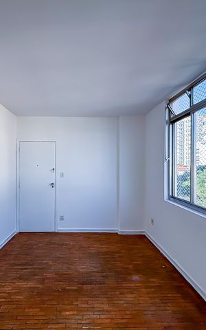 Apartamento para alugar com 68m², 3 quartos e sem vaga