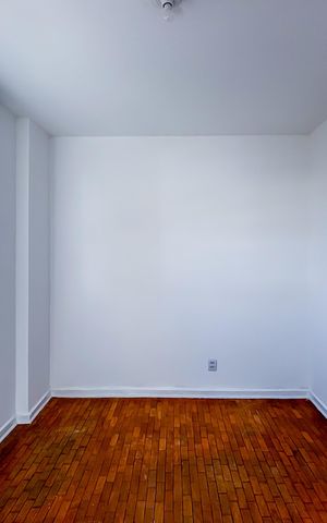 Apartamento para alugar com 68m², 3 quartos e sem vaga