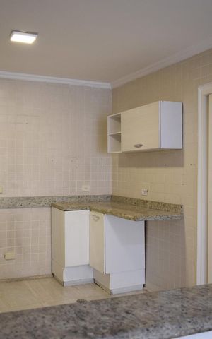 Casa para alugar com 250m², 4 quartos e 1 vagaCozinha