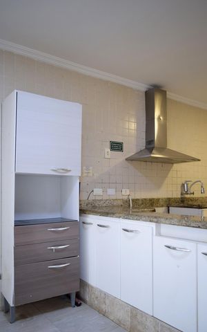Casa para alugar com 250m², 4 quartos e 1 vagaCozinha