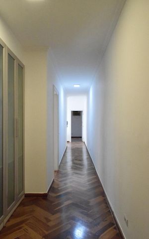 Casa para alugar com 250m², 4 quartos e 1 vagaCorredor segundo pavimento