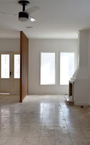 Casa para alugar com 250m², 4 quartos e 1 vagaSala