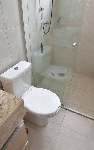 Casa de condomínio à venda com 900m², 5 quartos e 6 vagasBanheiro Suíte