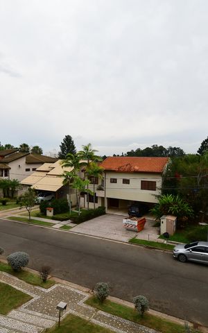Casa de condomínio à venda com 900m², 5 quartos e 6 vagasVista da Suíte 2