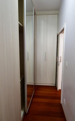 Casa de condomínio à venda com 900m², 5 quartos e 6 vagasSuíte 5