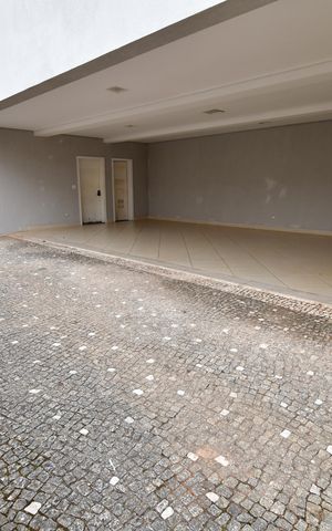 Casa de condomínio à venda com 900m², 5 quartos e 6 vagasGaragem