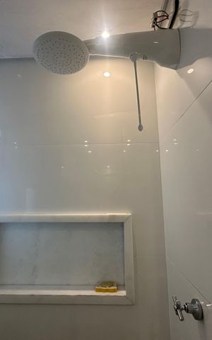 Apartamento para alugar com 58m², 2 quartos e 1 vaga Apartamento para alugar com 58m², 2 quartos e 1 vagaBanheiro