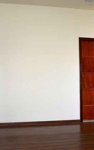 Casa para alugar com 82m², 2 quartos e 2 vagasSala