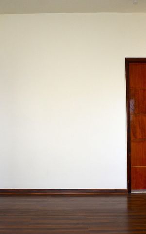 Casa para alugar com 82m², 2 quartos e 2 vagasSala
