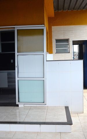 Casa para alugar com 82m², 2 quartos e 2 vagasVaranda