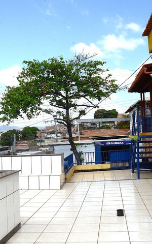 Casa para alugar com 82m², 2 quartos e 2 vagasÁrea externa