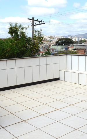 Casa para alugar com 82m², 2 quartos e 2 vagasÁrea externa