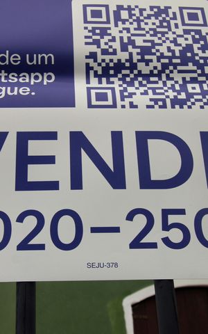 Apartamento à venda com 76m², 2 quartos e 1 vagaPlaca