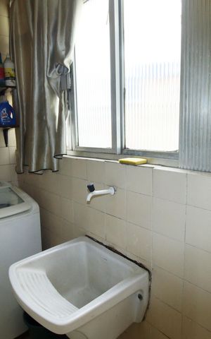 Apartamento à venda com 76m², 2 quartos e 1 vagaÁrea de Serviço