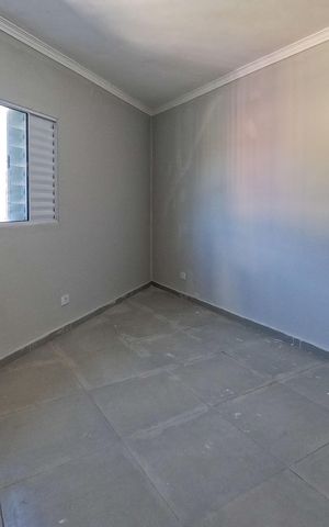 Casa para alugar com 42m², 1 quarto e sem vaga