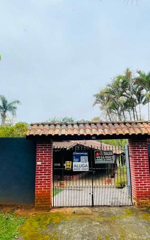 Casa de condomínio para alugar com 999m², 4 quartos e 4 vagas Casa de condomínio para alugar com 999m², 4 quartos e 4 vagasFachada