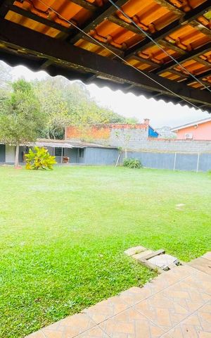 Casa de condomínio para alugar com 999m², 4 quartos e 4 vagas Casa de condomínio para alugar com 999m², 4 quartos e 4 vagasÁrea comum- Campo de futebol