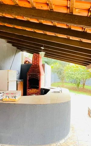 Casa de condomínio para alugar com 999m², 4 quartos e 4 vagas Casa de condomínio para alugar com 999m², 4 quartos e 4 vagasÁrea comum- Churrasqueira