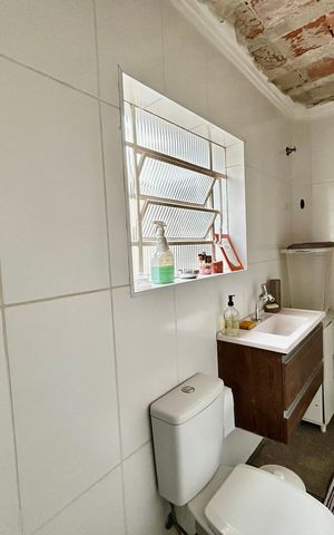 Casa à venda com 160m², 3 quartos e 1 vaga Casa à venda com 160m², 3 quartos e 1 vagaBanheiro