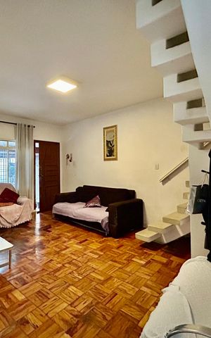 Casa à venda com 160m², 3 quartos e 1 vaga Casa à venda com 160m², 3 quartos e 1 vagaSala