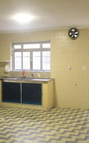 Casa à venda com 120m², 2 quartos e 2 vagasCozinha