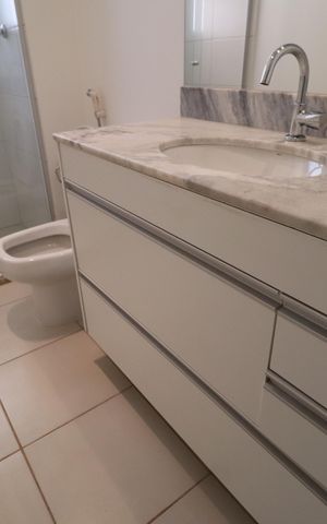 Apartamento para alugar com 107m², 3 quartos e 1 vagaBanheiro do Quarto 2