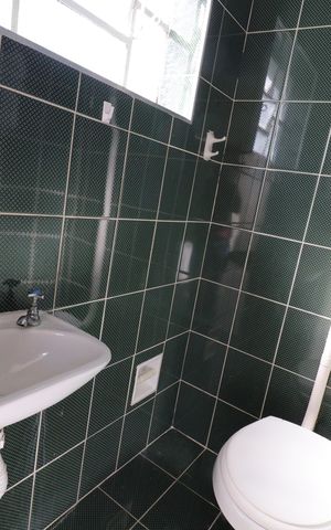 Casa para alugar com 180m², 4 quartos e 3 vagasEdícula -- Banheiro