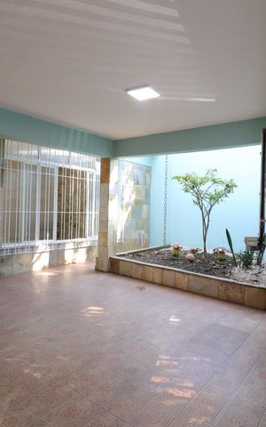 Casa para alugar com 180m², 4 quartos e 3 vagasGaragem