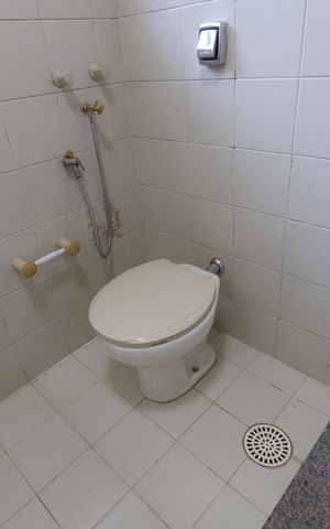 Casa para alugar com 180m², 4 quartos e 3 vagasBanheiro da Suíte