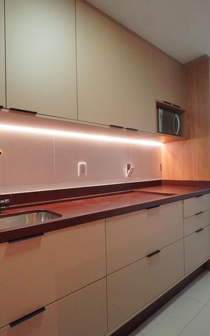 Apartamento para alugar com 78m², 2 quartos e 1 vagaCozinha 
