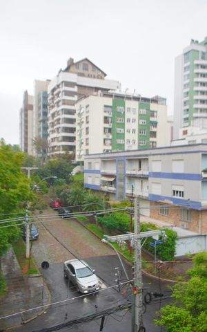 Apartamento à venda com 90m², 2 quartos e 2 vagasSuíte - Vista