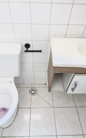 Apartamento para alugar com 52m², 2 quartos e 1 vaga Apartamento para alugar com 52m², 2 quartos e 1 vagaBanheiro