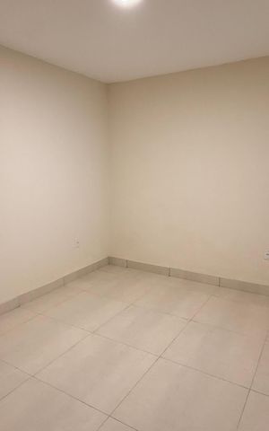 Casa à venda com 300m², 3 quartos e 4 vagasSuíte