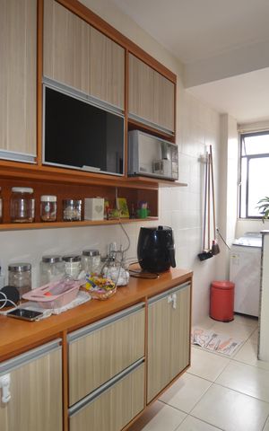 Apartamento à venda com 112m², 2 quartos e 2 vagasCozinha e Área de Serviço