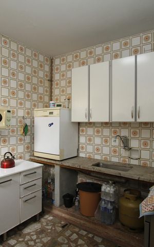 Casa à venda com 250m², 4 quartos e 2 vagasCozinha