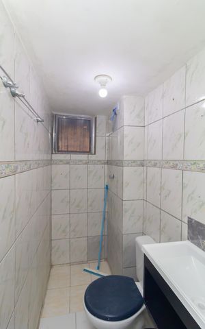 Apartamento à venda com 50m², 2 quartos e 1 vaga Apartamento à venda com 50m², 2 quartos e 1 vagaBanheiro