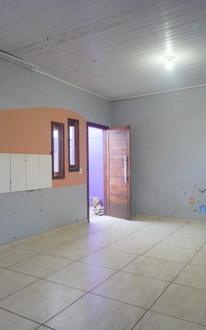 Casa à venda com 50m², 2 quartos e 2 vagasSala 2