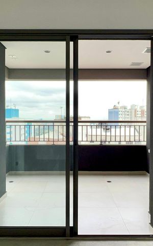 Apartamento à venda com 37m², 1 quarto e 1 vaga Apartamento à venda com 37m², 1 quarto e 1 vagaVaranda