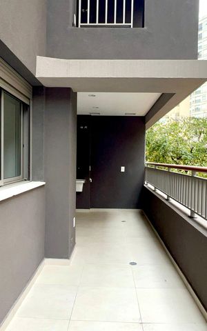 Apartamento à venda com 44m², 1 quarto e 1 vaga Apartamento à venda com 44m², 1 quarto e 1 vagaVaranda