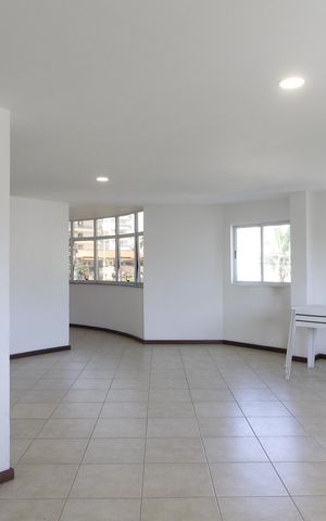 Apartamento para alugar com 165m², 4 quartos e 2 vagasÁrea comum - Salão de festas