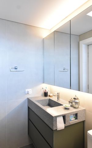 Apartamento para alugar com 136m², 3 quartos e 2 vagasBanheiro da Suíte 1