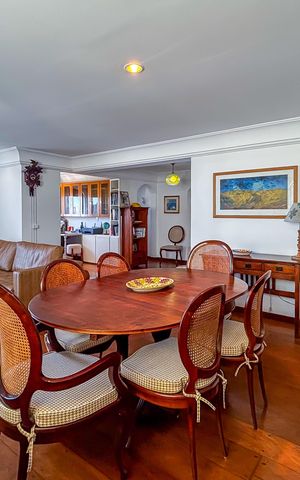 Apartamento à venda com 300m², 4 quartos e 4 vagas