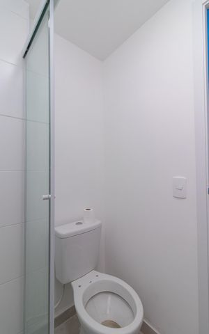 Apartamento para alugar com 36m², 2 quartos e 1 vaga Apartamento para alugar com 36m², 2 quartos e 1 vagaBanheiro