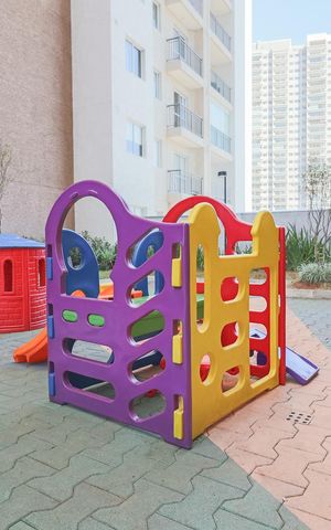 Apartamento para alugar com 36m², 2 quartos e 1 vaga Apartamento para alugar com 36m², 2 quartos e 1 vagaÁrea comum - Playground