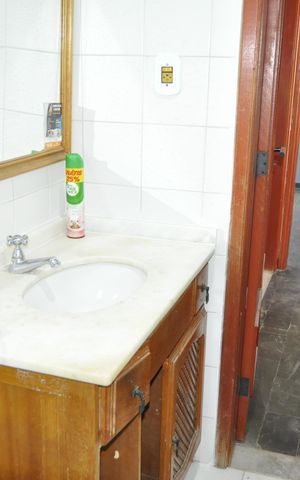 Apartamento para alugar com 70m², 2 quartos e sem vagaBanheiro social